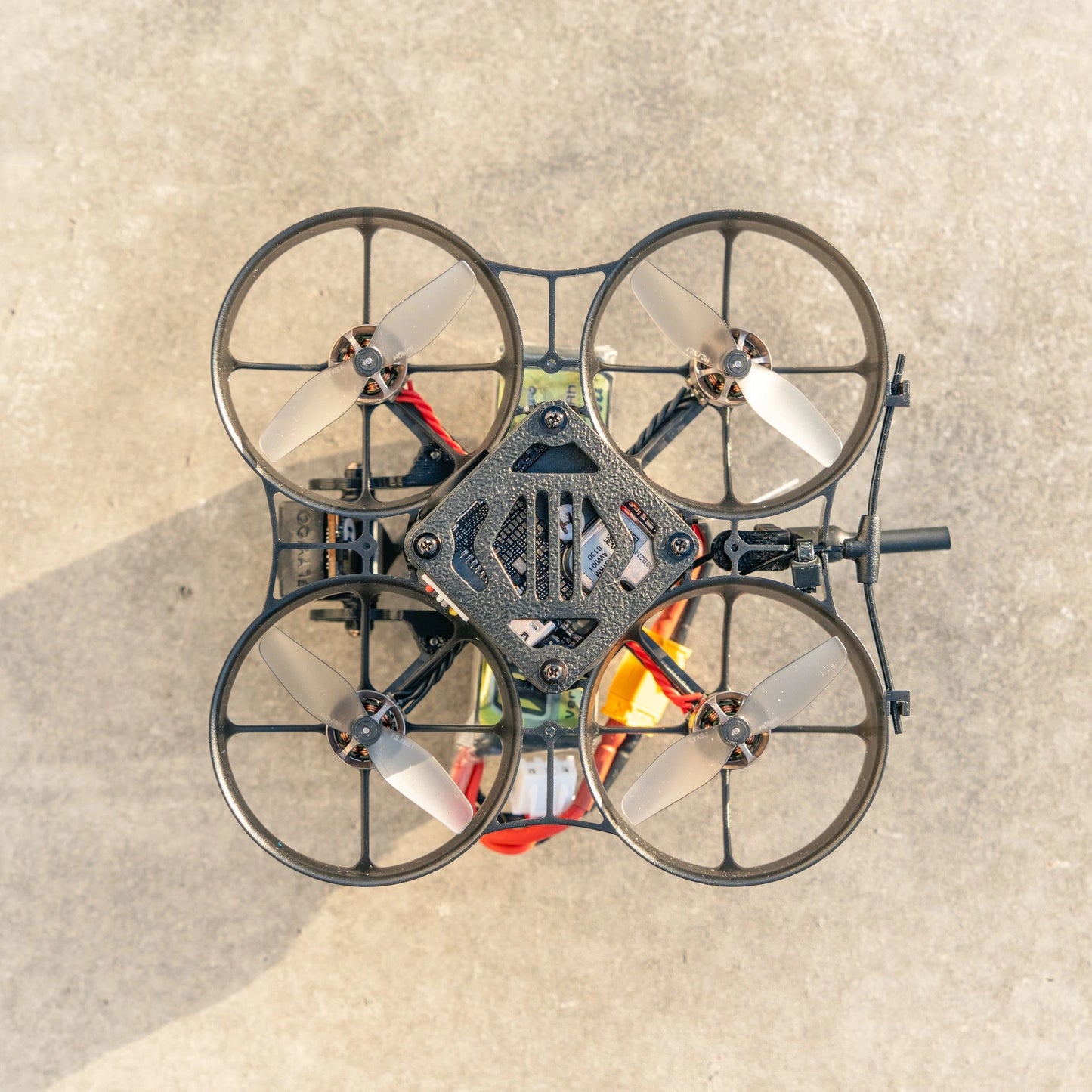 NewBeeDrone AcroBee75 HD O4 Pusher BNF ELRS